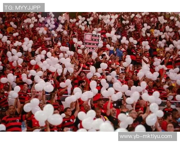 弗拉门戈球迷乘坐巴士发生翻车事故造成三人重伤